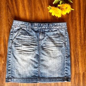(BOGO!) Tommy Hilfiger- Denim Skirt- Size 2